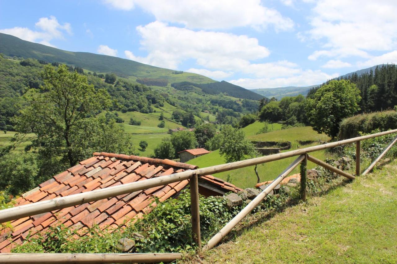 Вилла El Refugio De Luena San Miguel de Luena Экстерьер фото